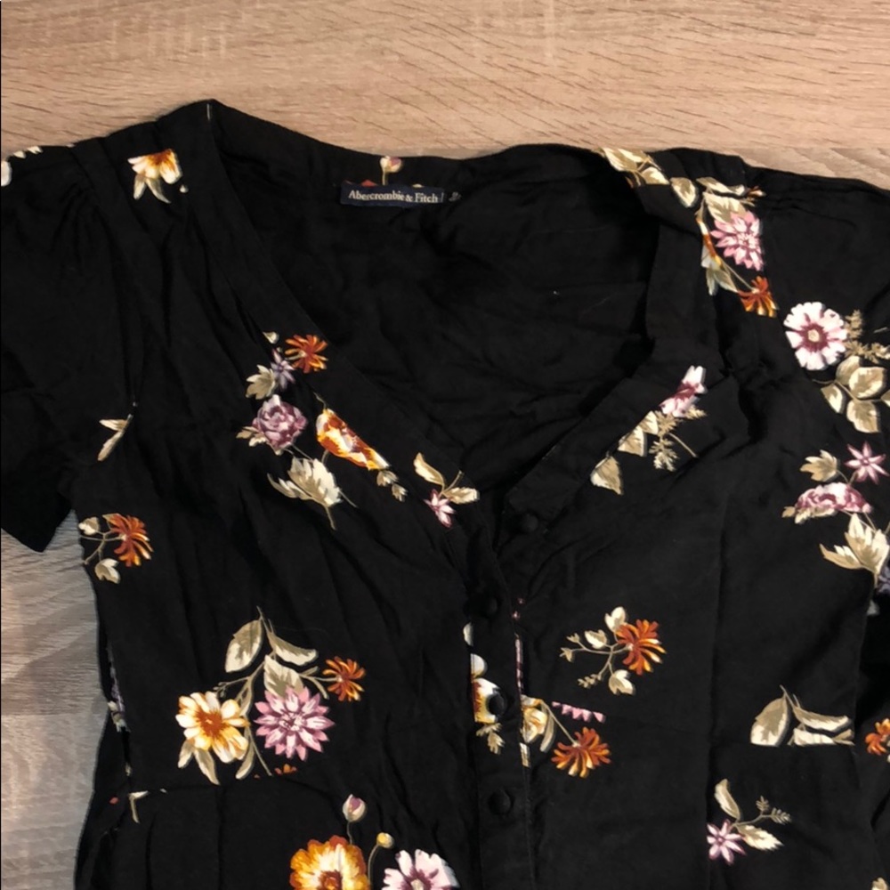Short sleeve floral black a-line dress